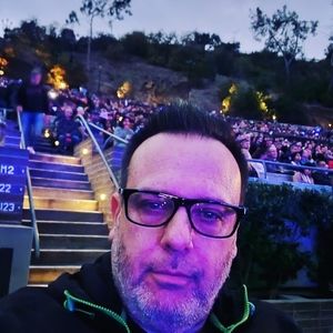 Meet your Posher, Howard